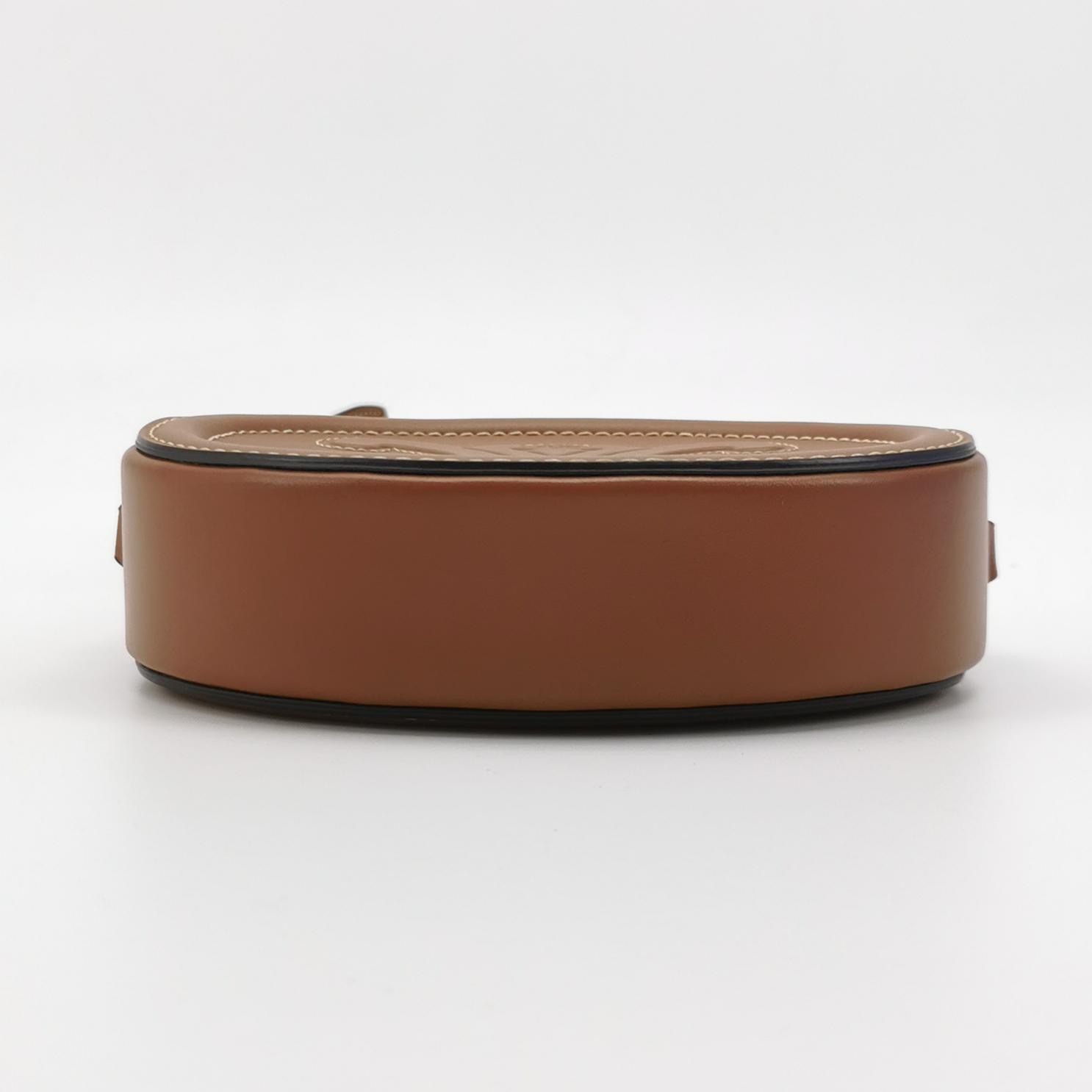 Celine Triomphe Oval Crossbody Bag Leather Mini — photo 6 of 12