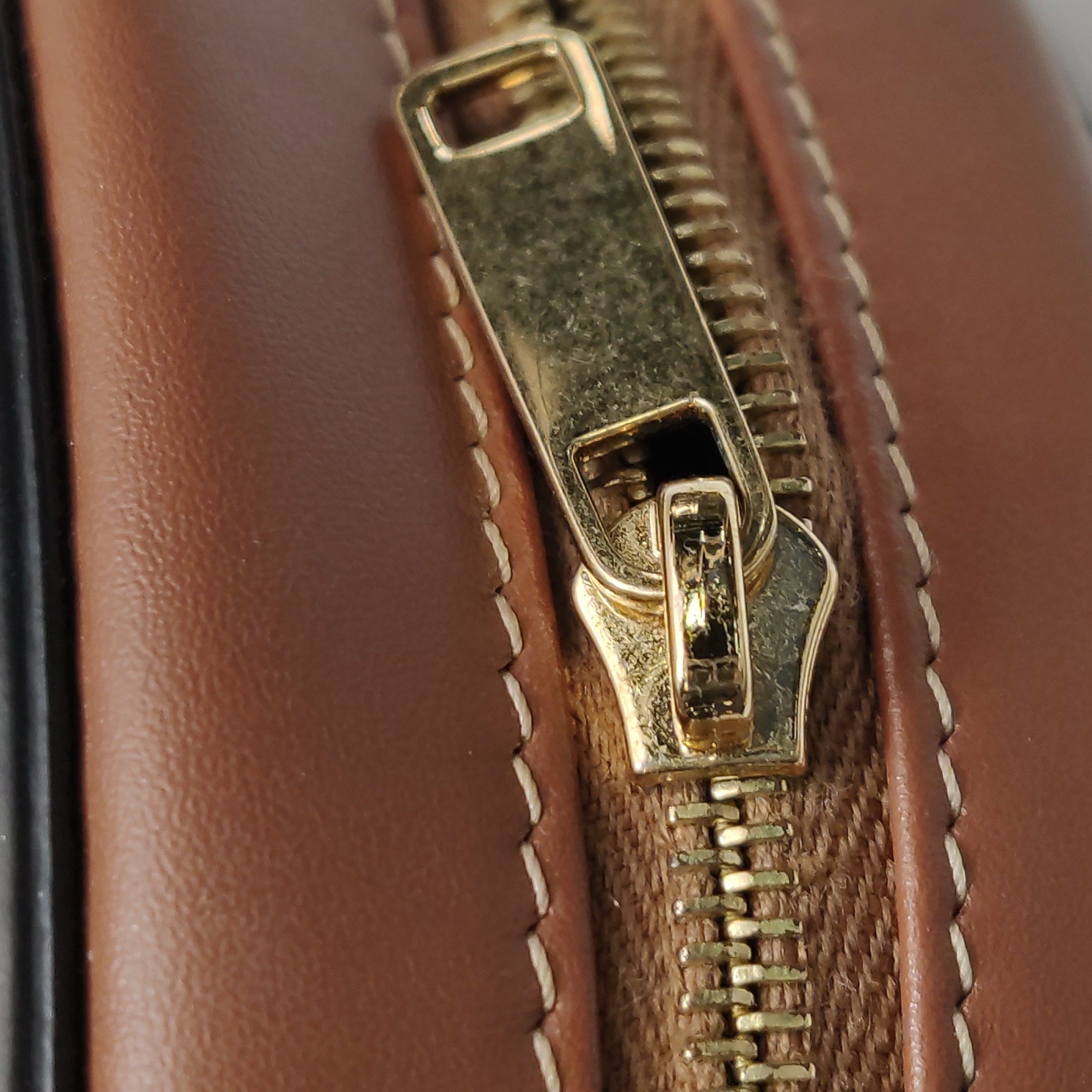 Celine Triomphe Oval Crossbody Bag Leather Mini — photo 11 of 12