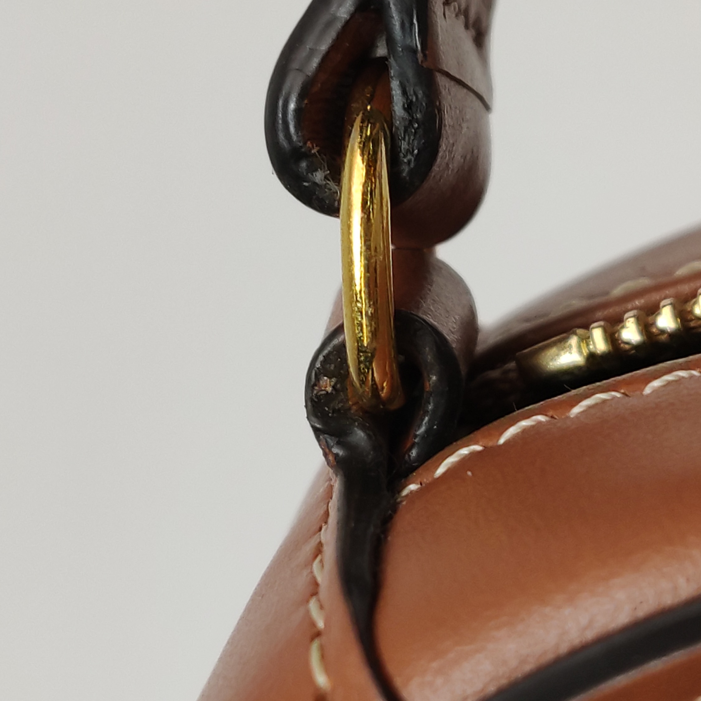 Celine Triomphe Oval Crossbody Bag Leather Mini — photo 9 of 12