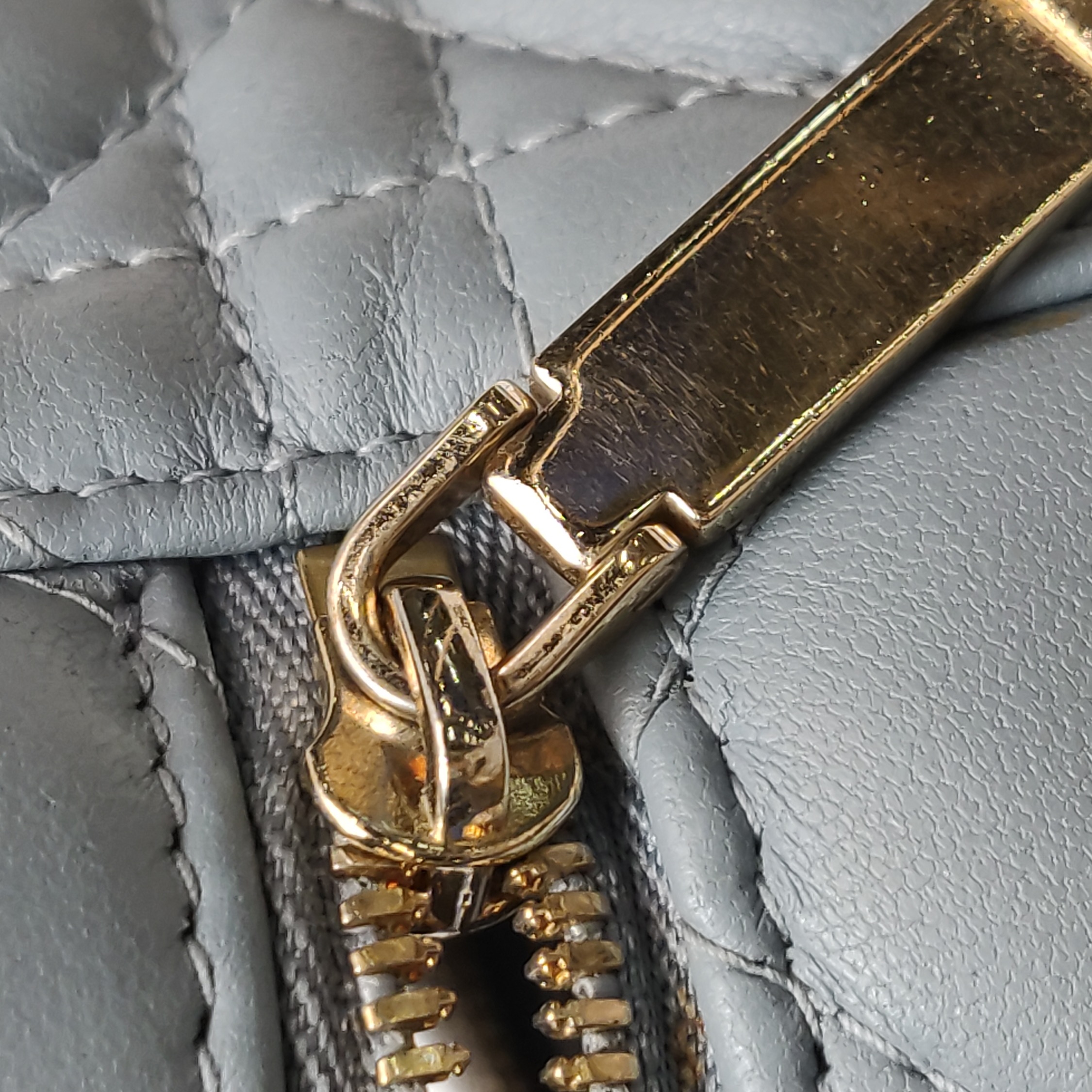 Christian Dior Lady Dior Vanity Case Cannage Quilt Lambskin Micro — photo 24 of 25