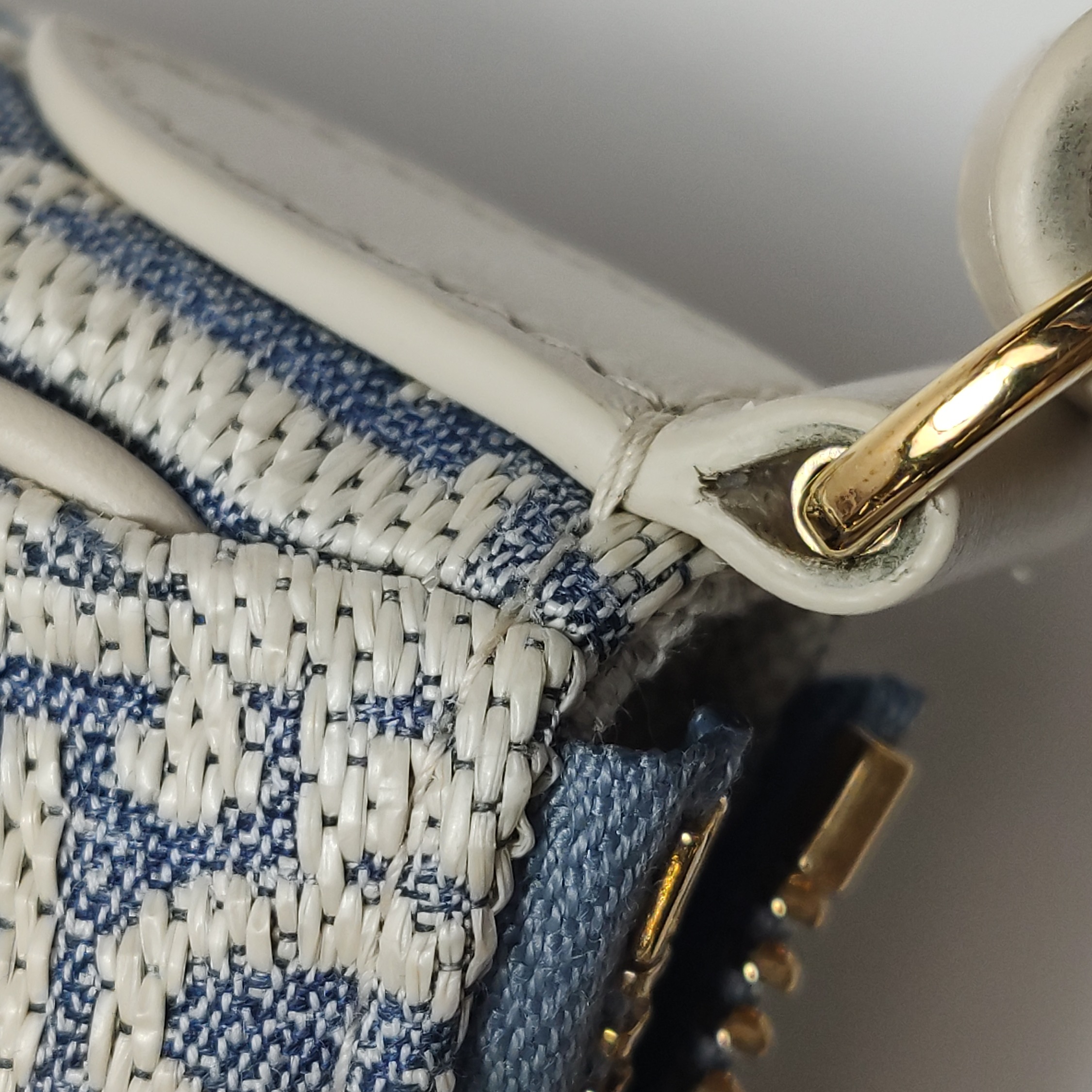 Christian Dior 30 Montaigne Shoulder Bag Oblique Canvas — photo 15 of 16