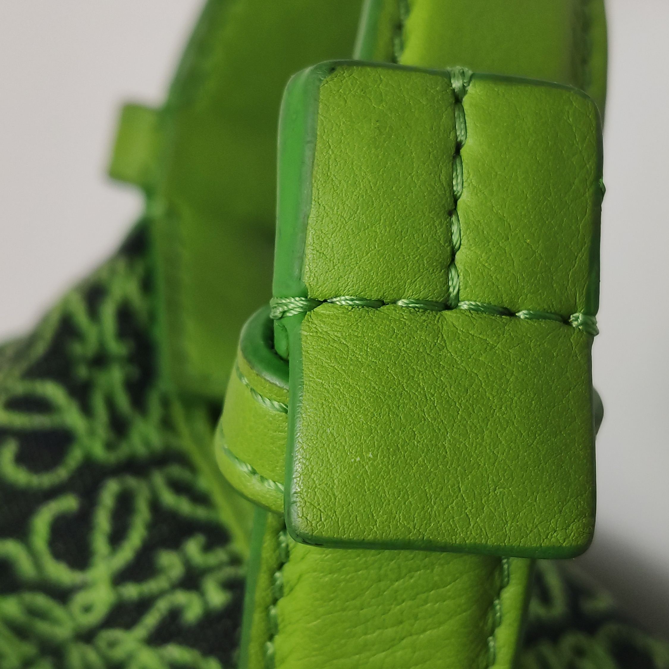 Loewe Cubi Hobo Anagram Jacquard Small — photo 12 of 18