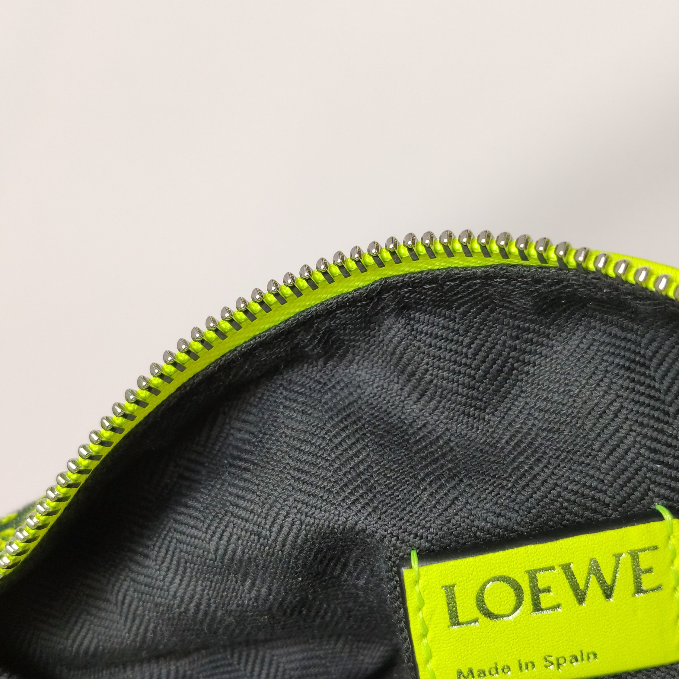 Loewe Cubi Hobo Anagram Jacquard Small — photo 9 of 12