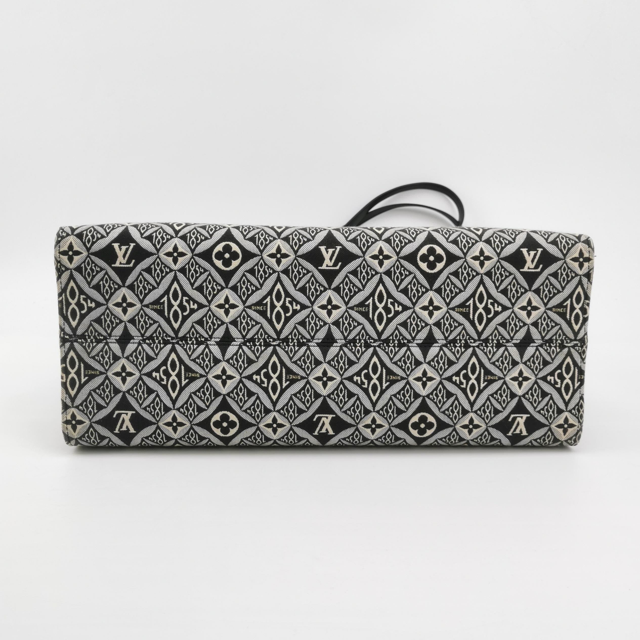 Louis Vuitton(LV) OnTheGo Tote Limited Edition Since 1854 Monogram Jacquard GM — photo 6 of 15