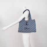 Christian Dior Book Tote Oblique Canvas Medium — thumbnail 2