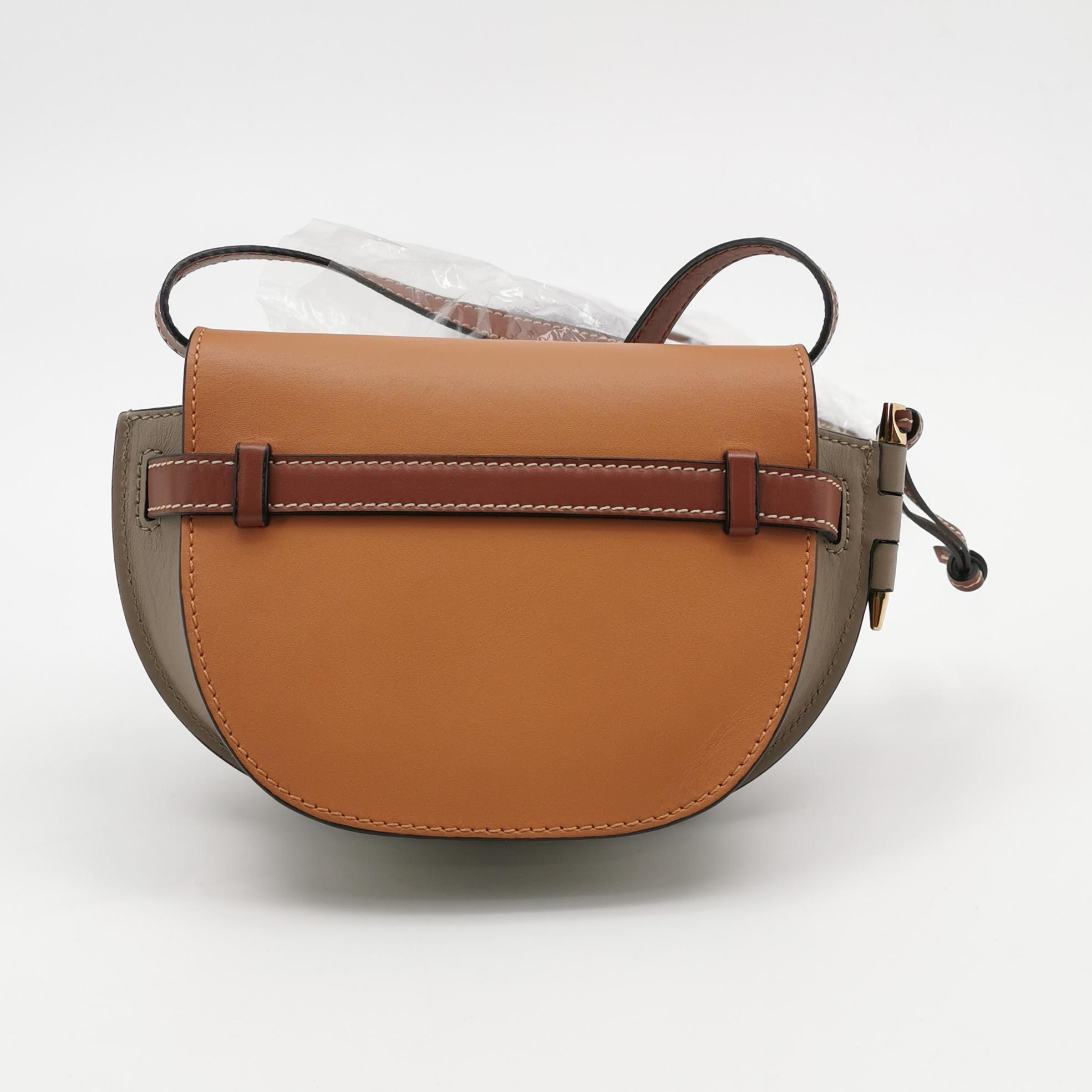 Loewe Gate Shoulder Bag Leather Mini — photo 5 of 19