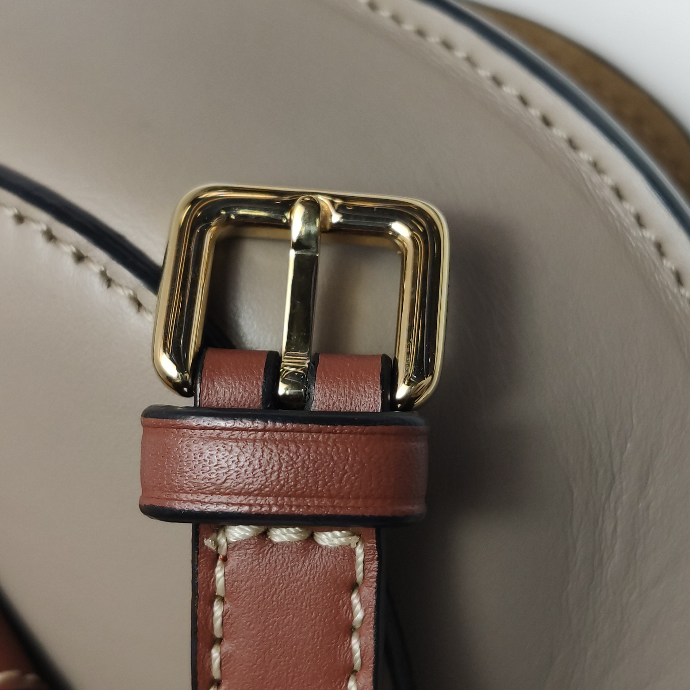 Loewe Gate Shoulder Bag Leather Mini — photo 11 of 19