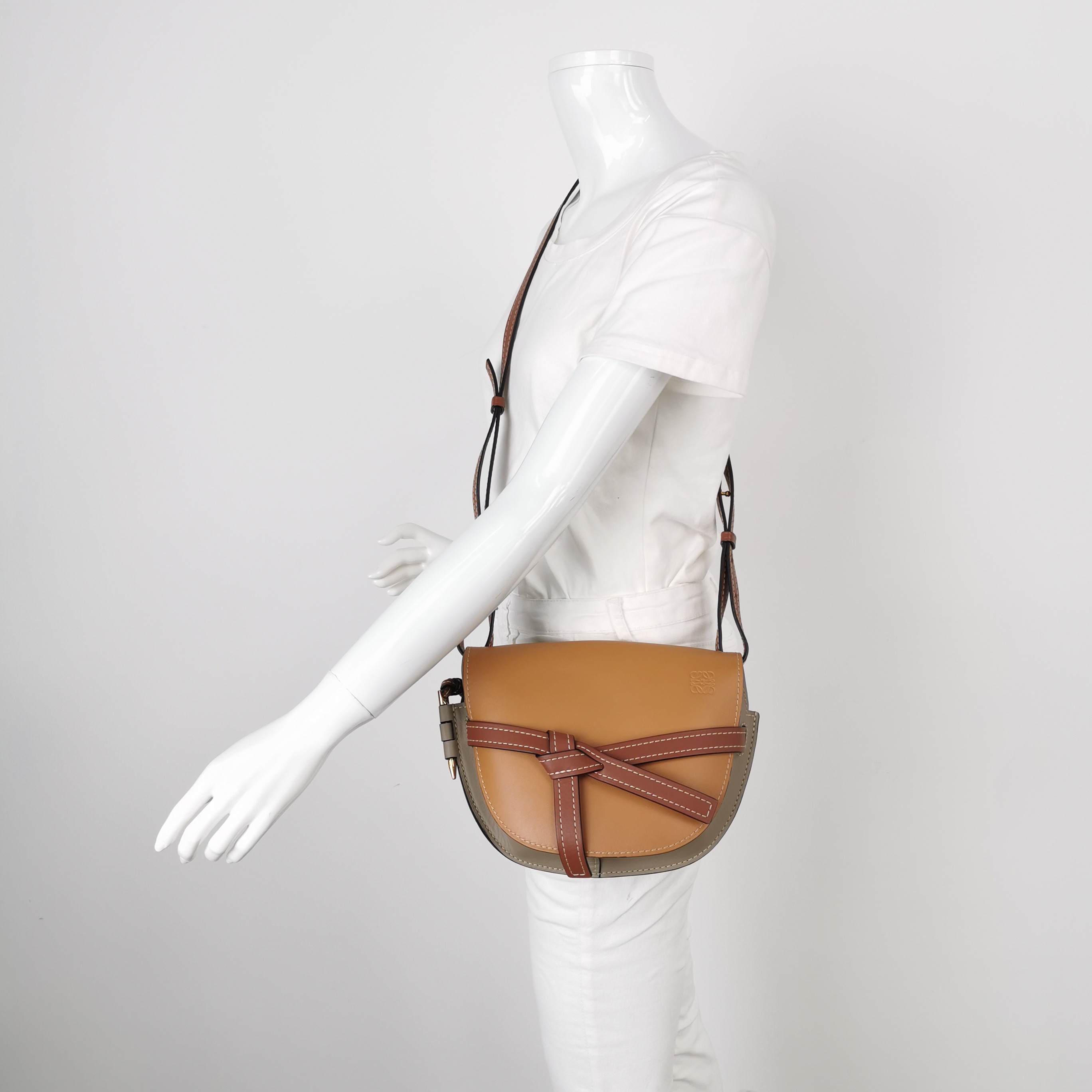 Loewe Gate Shoulder Bag Leather Small — alternate view