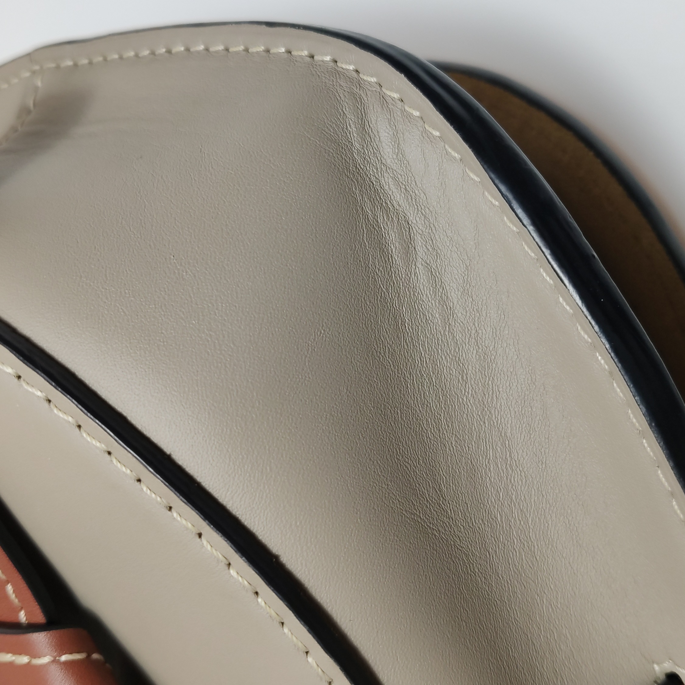 Loewe Gate Shoulder Bag Leather Small — photo 19 of 25