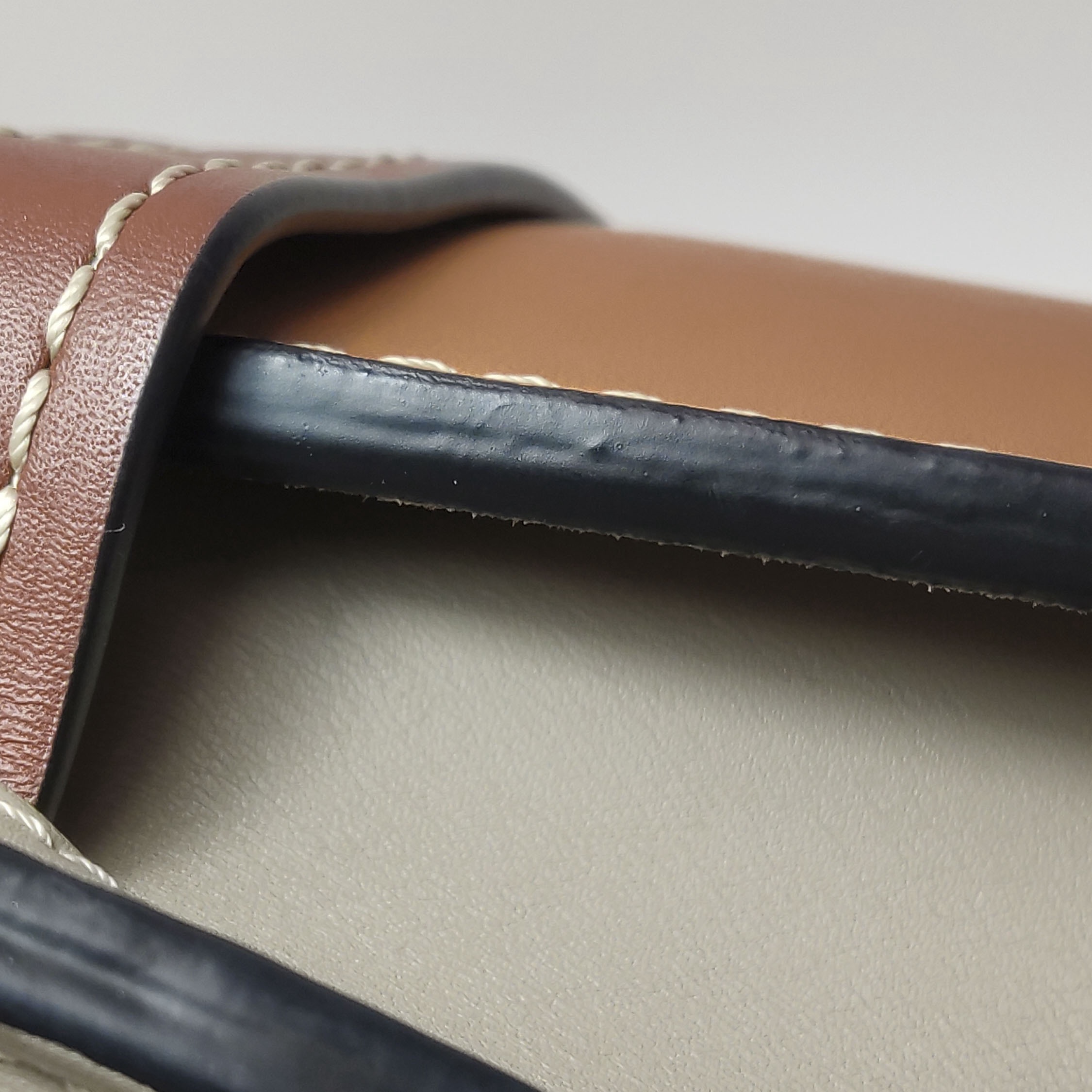 Loewe Gate Shoulder Bag Leather Small — photo 11 of 25