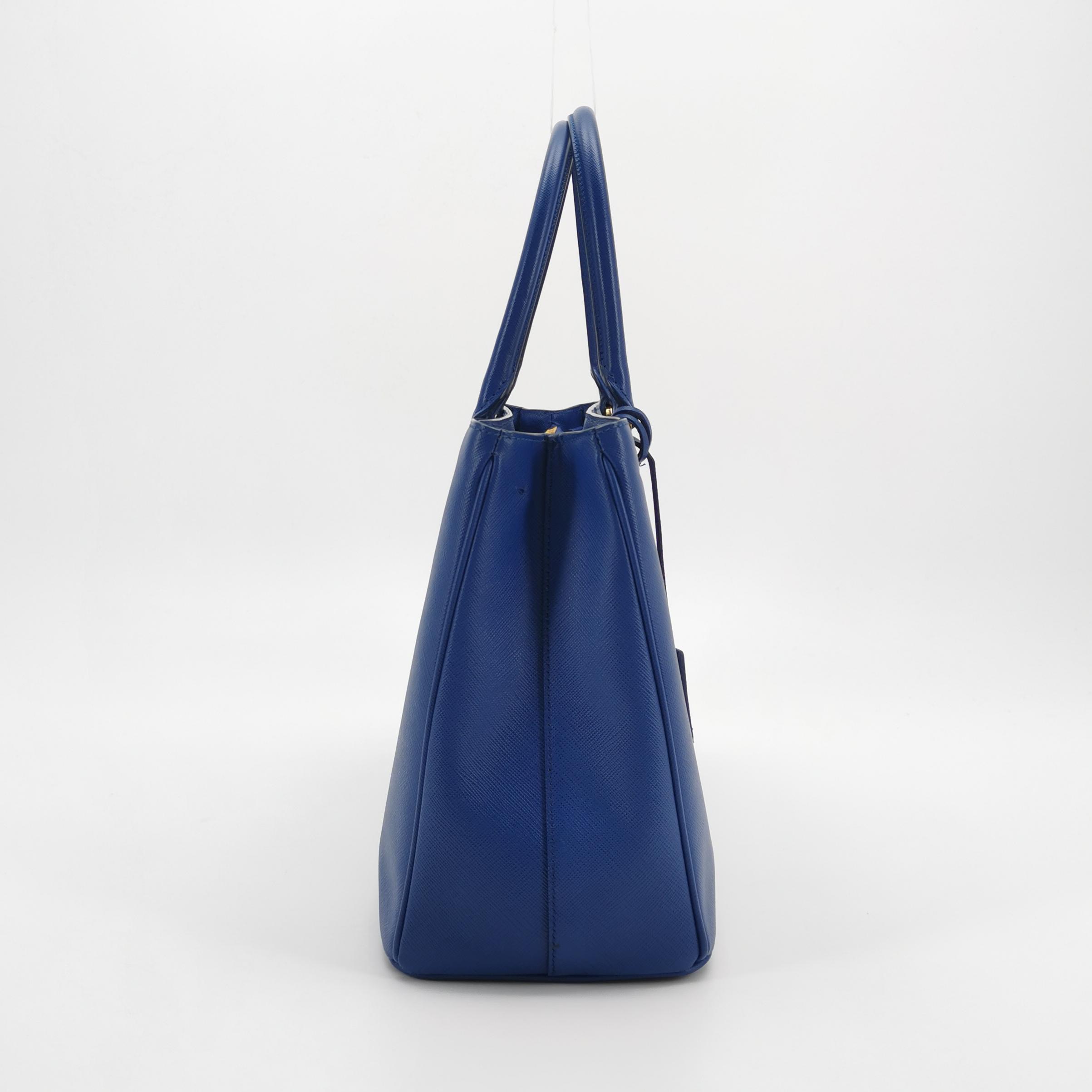 Prada Galleria Double Zip Tote Stitched City Calf Large — photo 3 of 25
