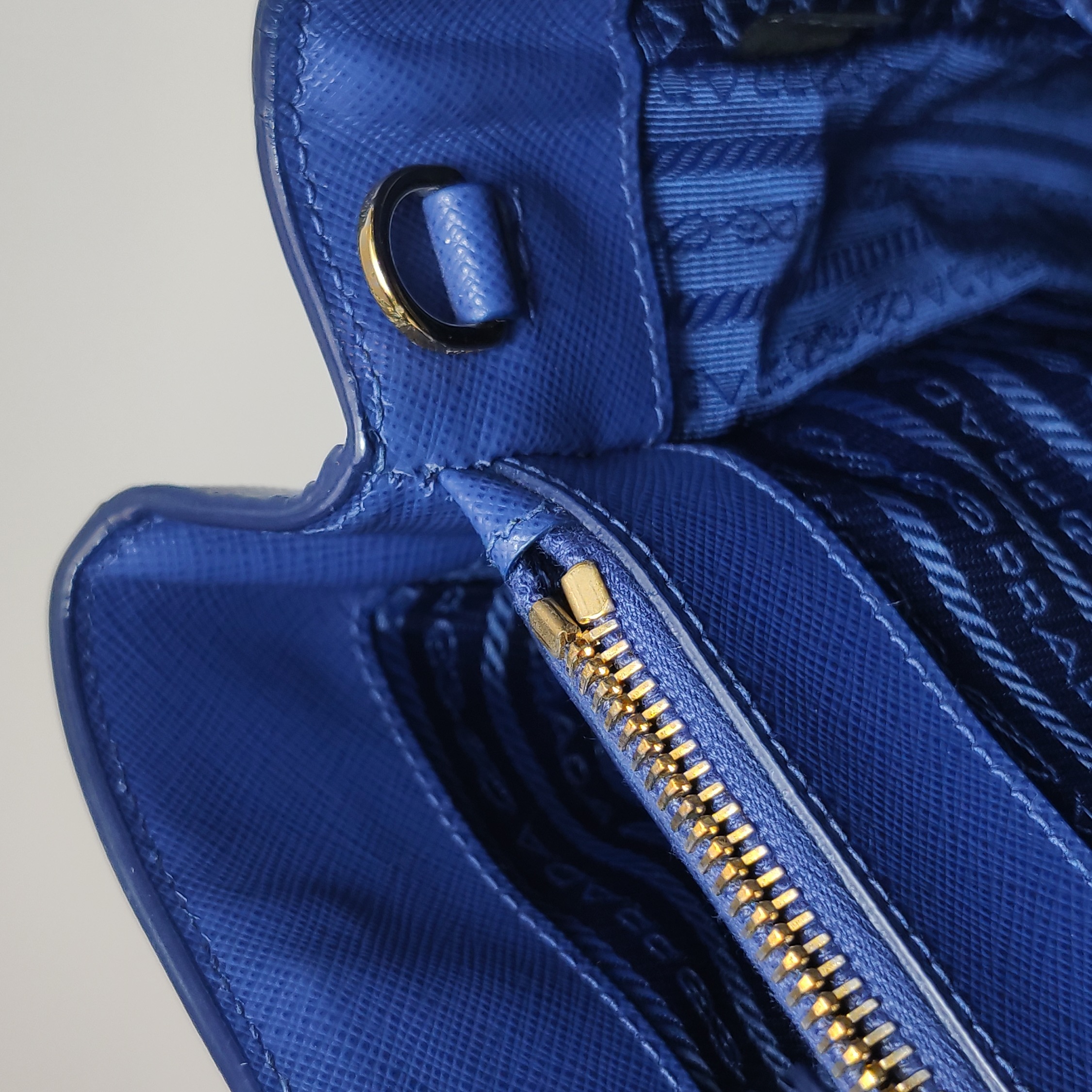 Prada Galleria Double Zip Tote Stitched City Calf Large — photo 12 of 25