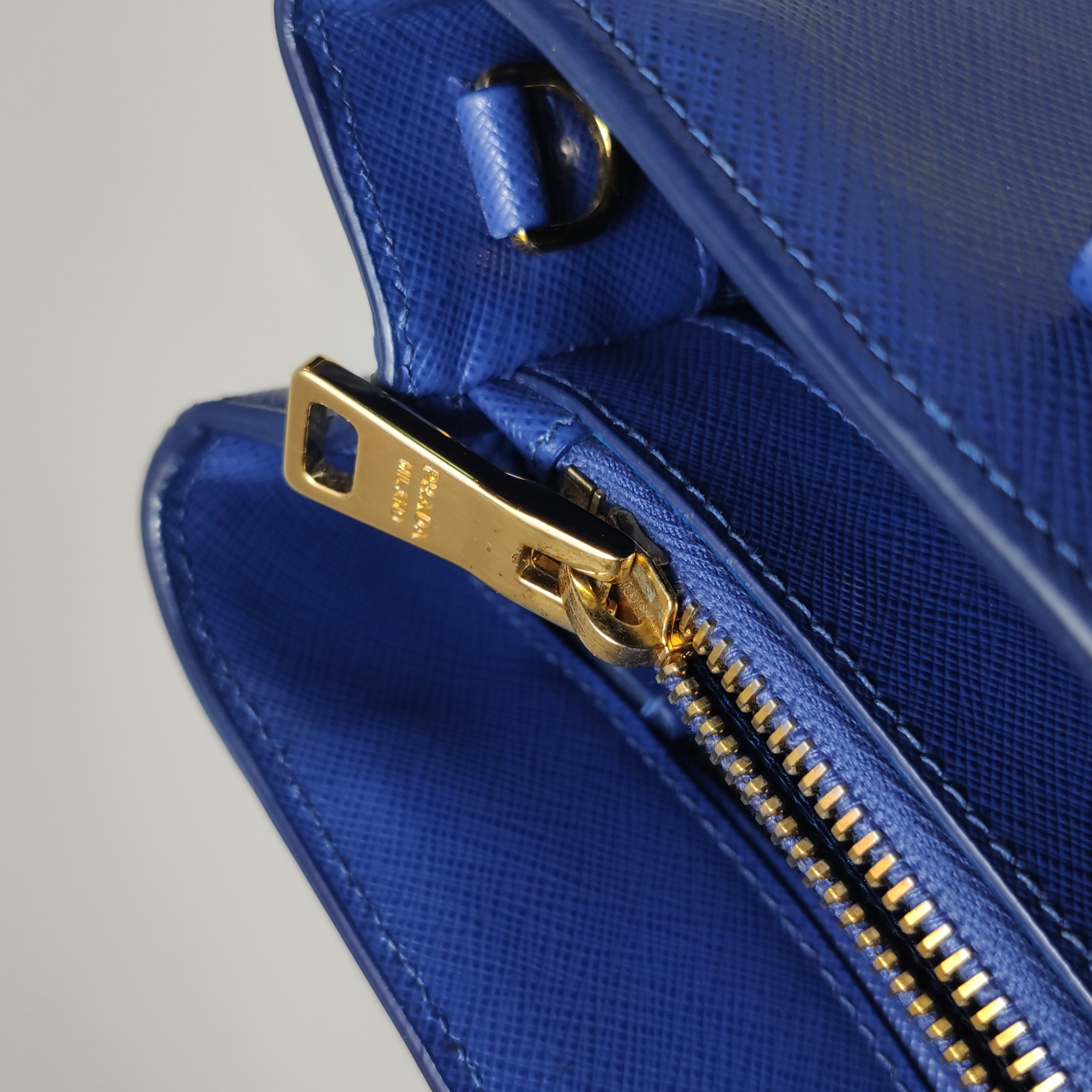 Prada Galleria Double Zip Tote Stitched City Calf Large — photo 10 of 25