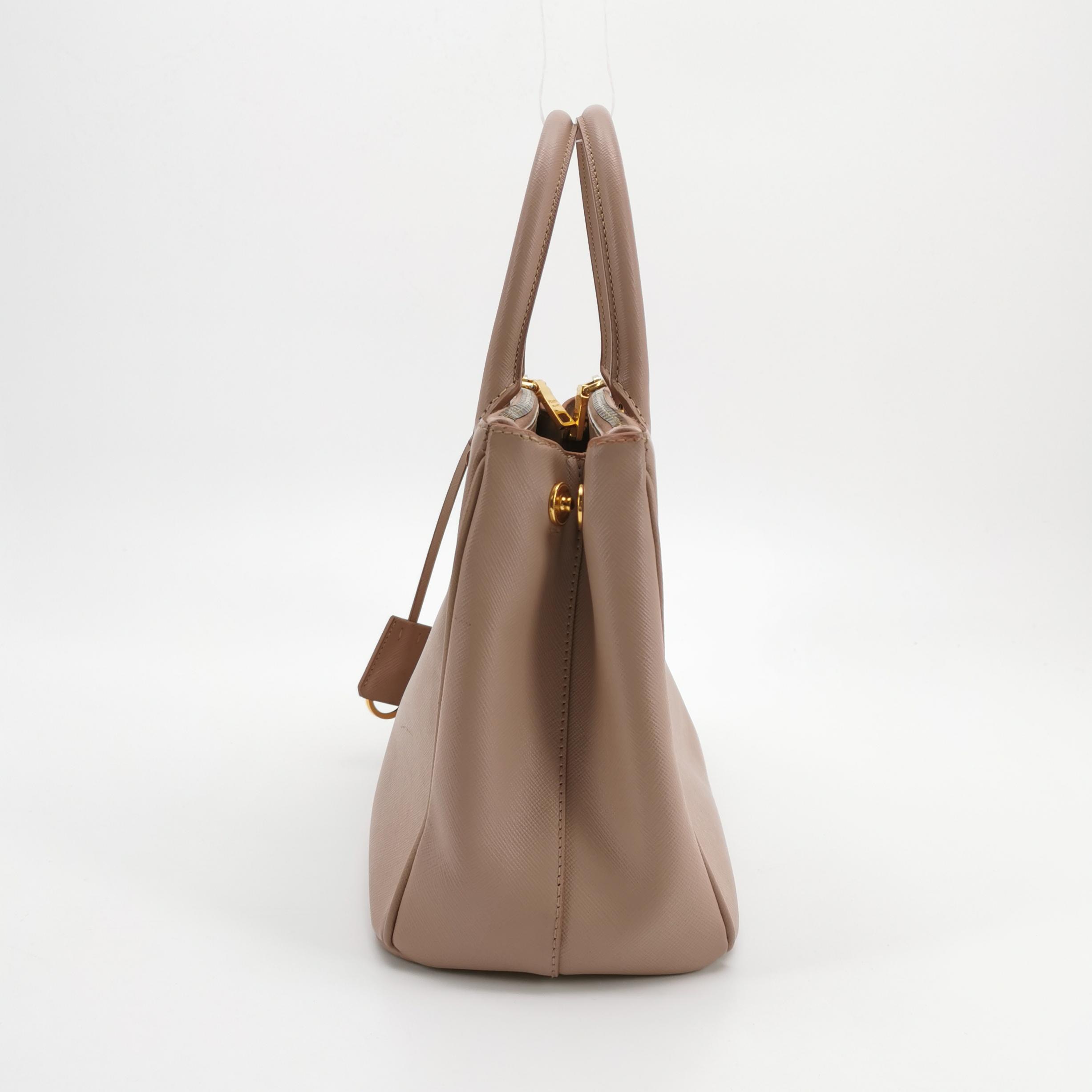 Prada Galleria Double Zip Tote Stitched City Calf Large — photo 4 of 26