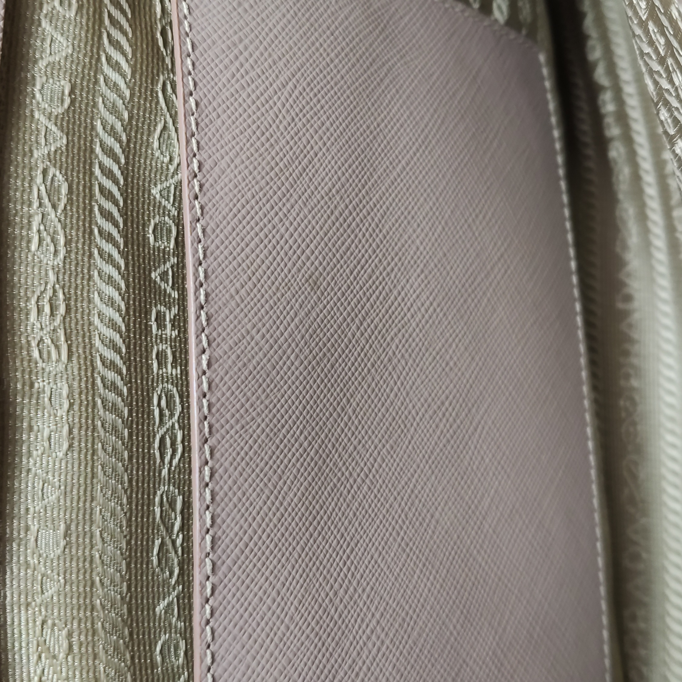 Prada Galleria Double Zip Tote Stitched City Calf Large — photo 10 of 26