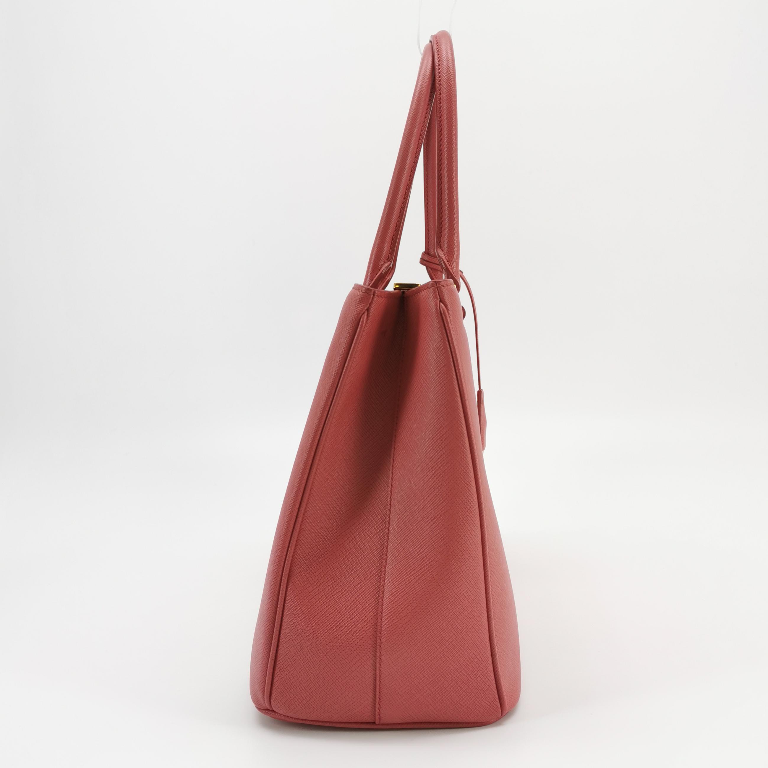 Prada Galleria Double Zip Tote Stitched City Calf Medium — photo 4 of 22