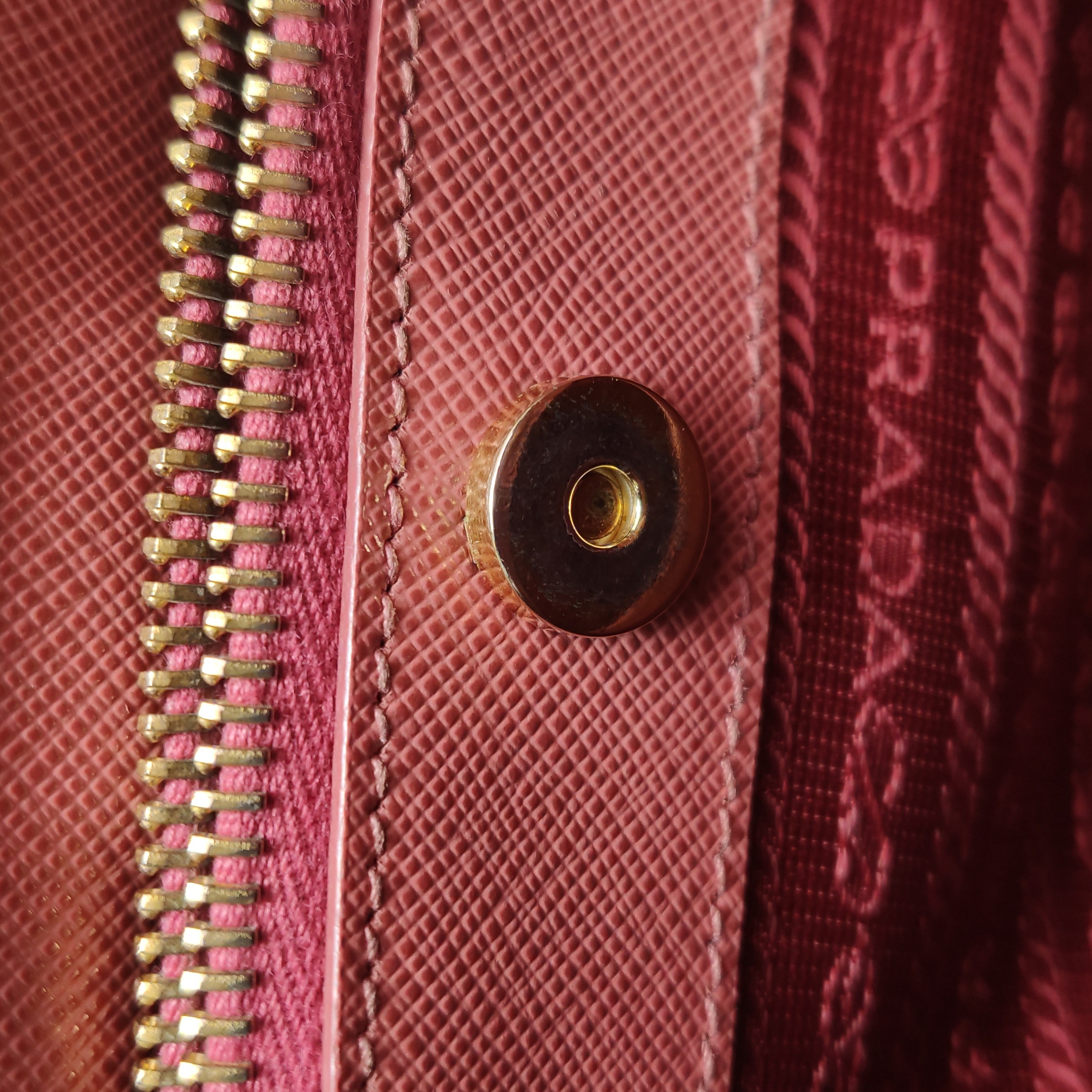 Prada Galleria Double Zip Tote Stitched City Calf Medium — photo 10 of 22