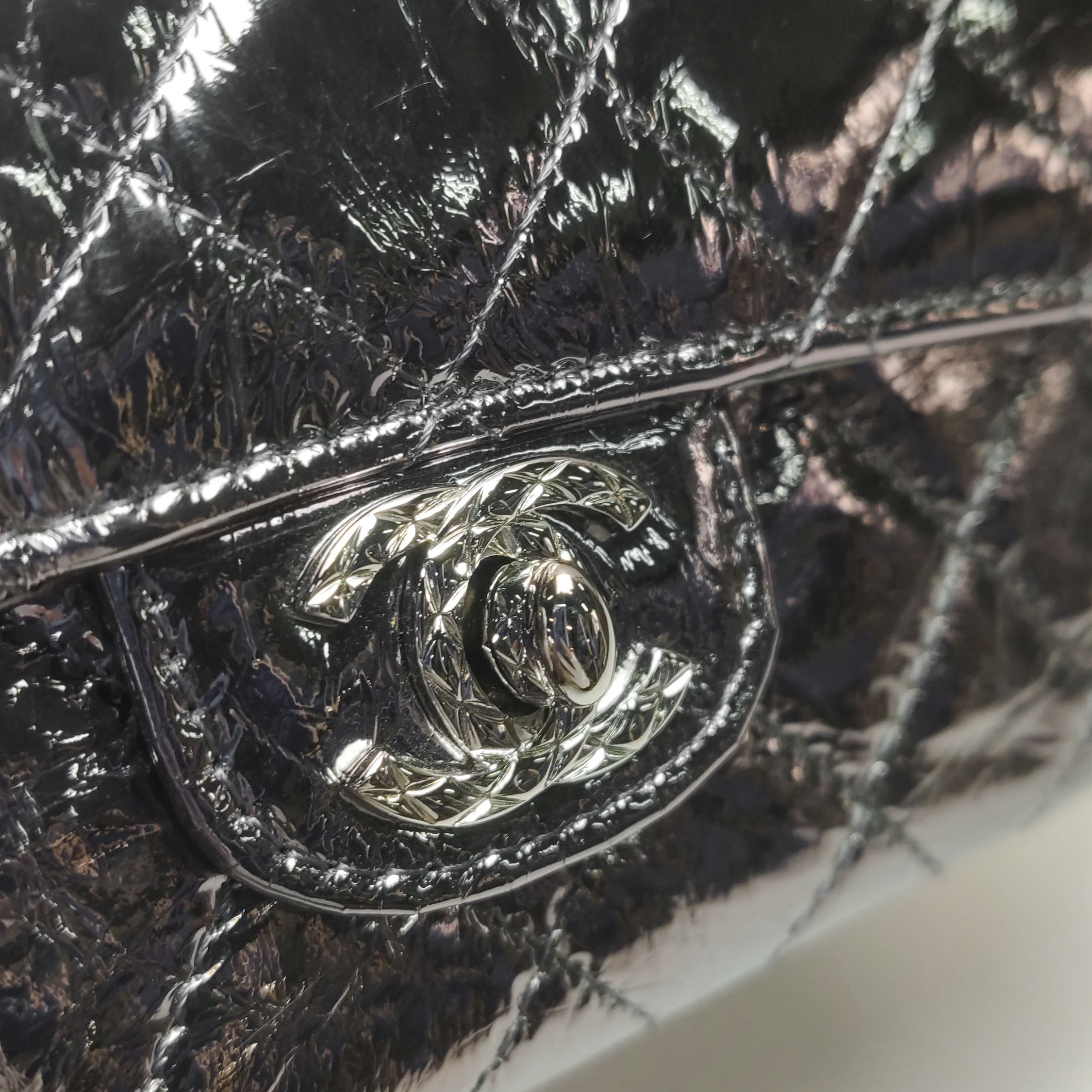 Chanel Classic Single Flap Bag Quilted Lambskin — photo 11 of 11