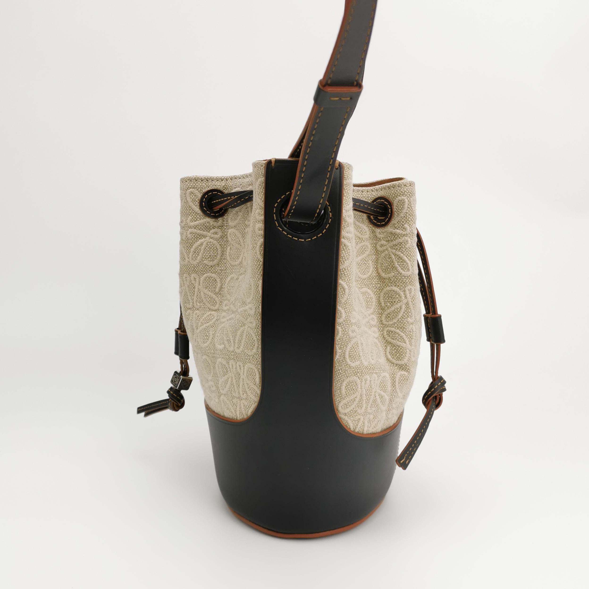 Loewe Balloon Bucket Bag Anagram Canvas and Leather Small — photo 3 of 16