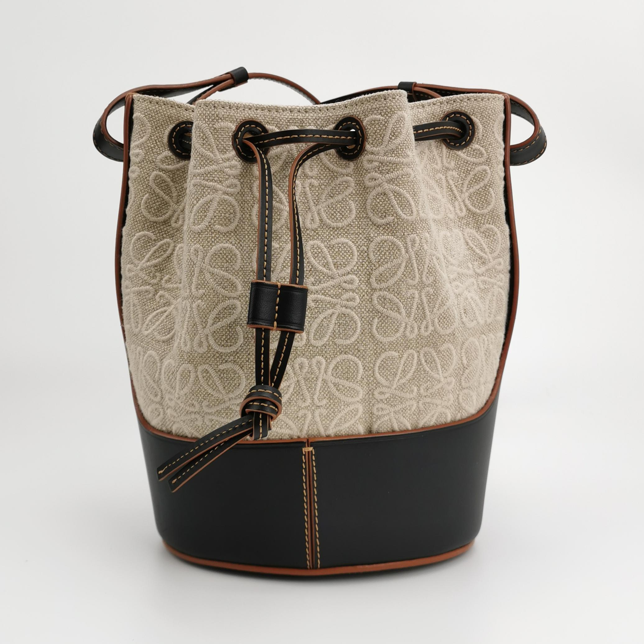 Loewe Balloon Bucket Bag Anagram Canvas and Leather Small — photo 5 of 16