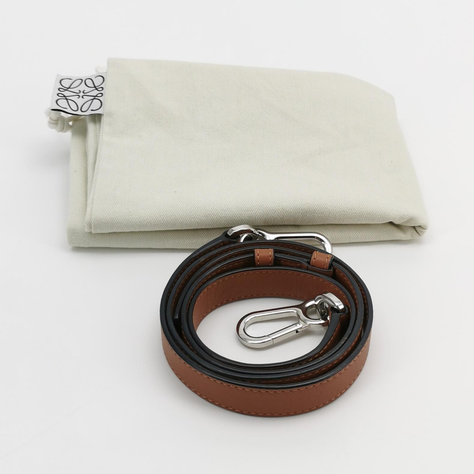 Loewe Puzzle Bag Leather Small — photo 7 of 19