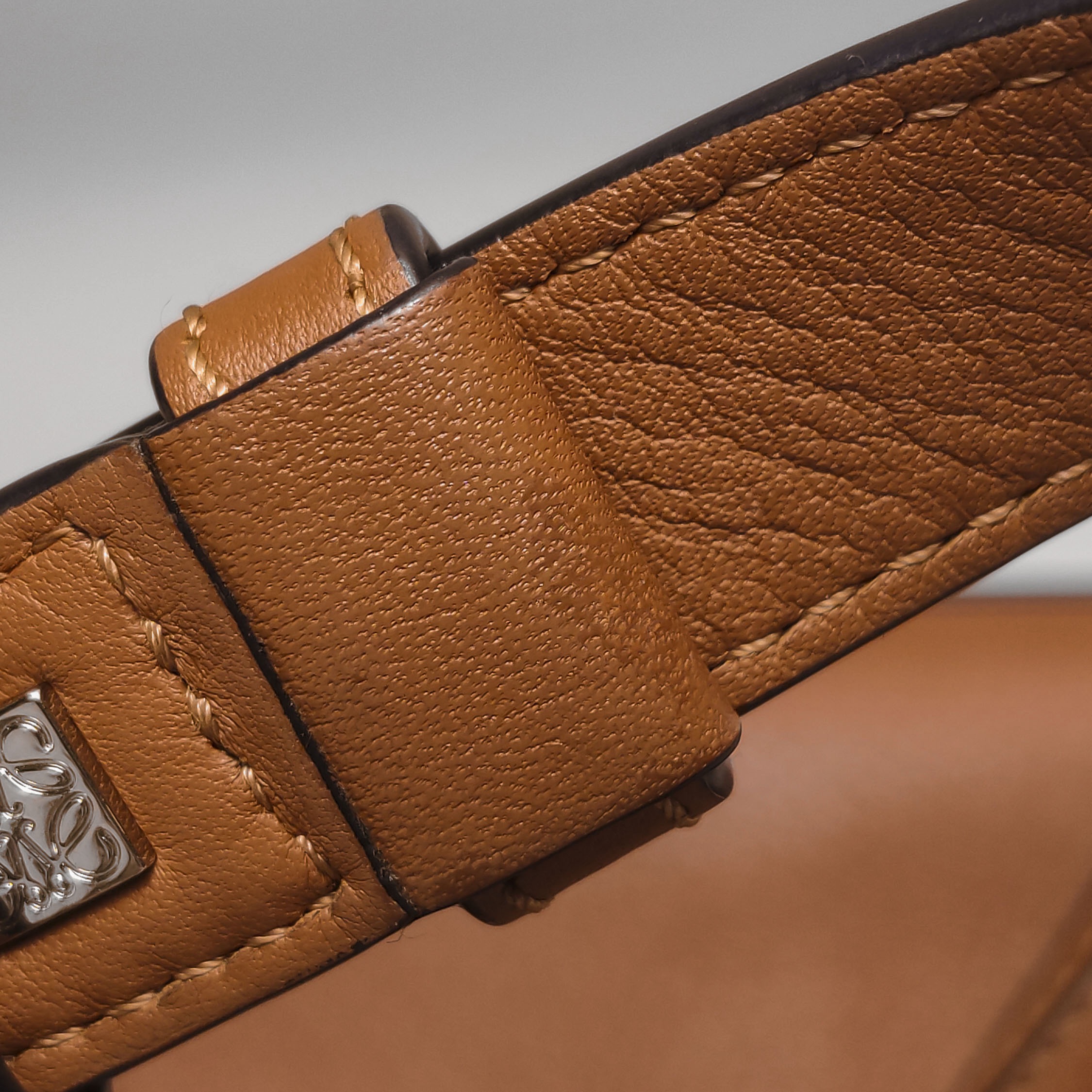 Loewe Puzzle Bag Leather Small — photo 13 of 19