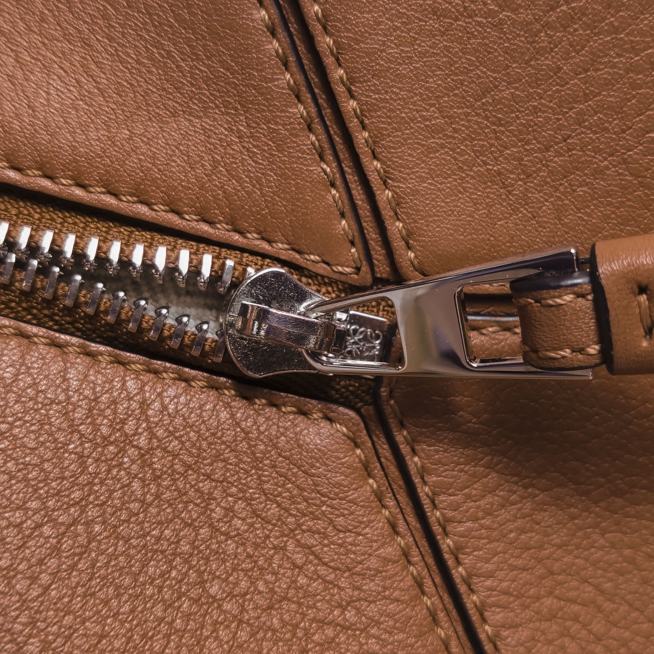 Loewe Puzzle Bag Leather Small — photo 16 of 19