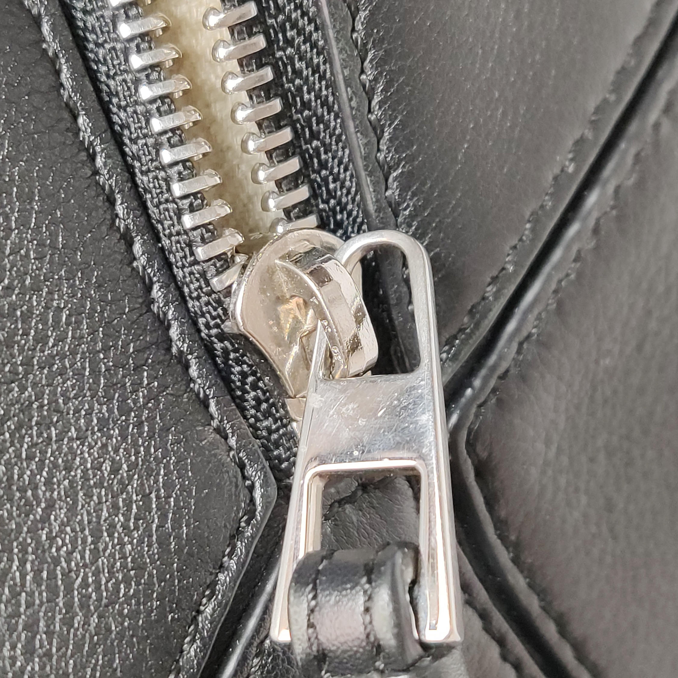 Loewe Puzzle Bag Leather Small — photo 15 of 24