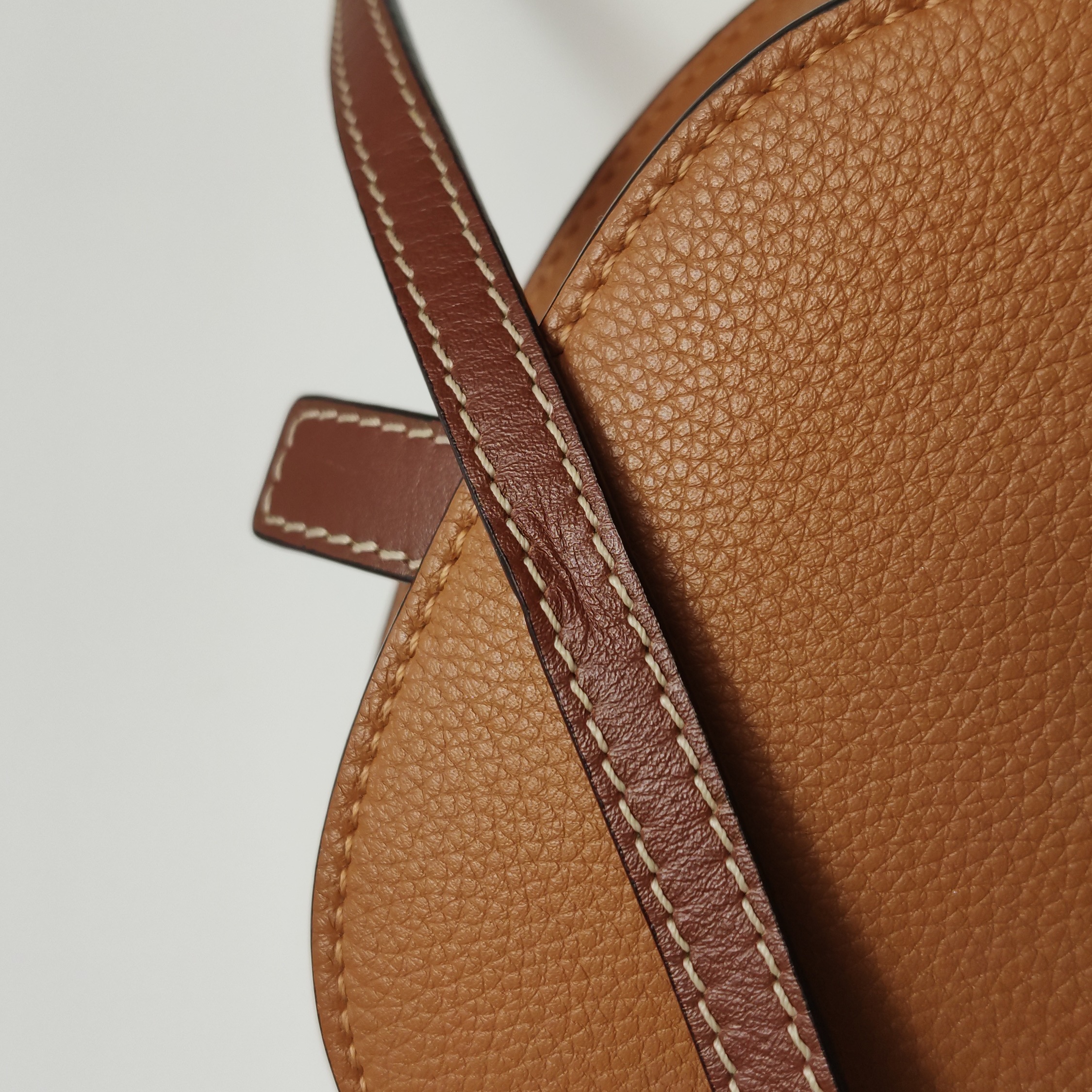 Loewe Gate Belt Bag Leather Mini — photo 15 of 16