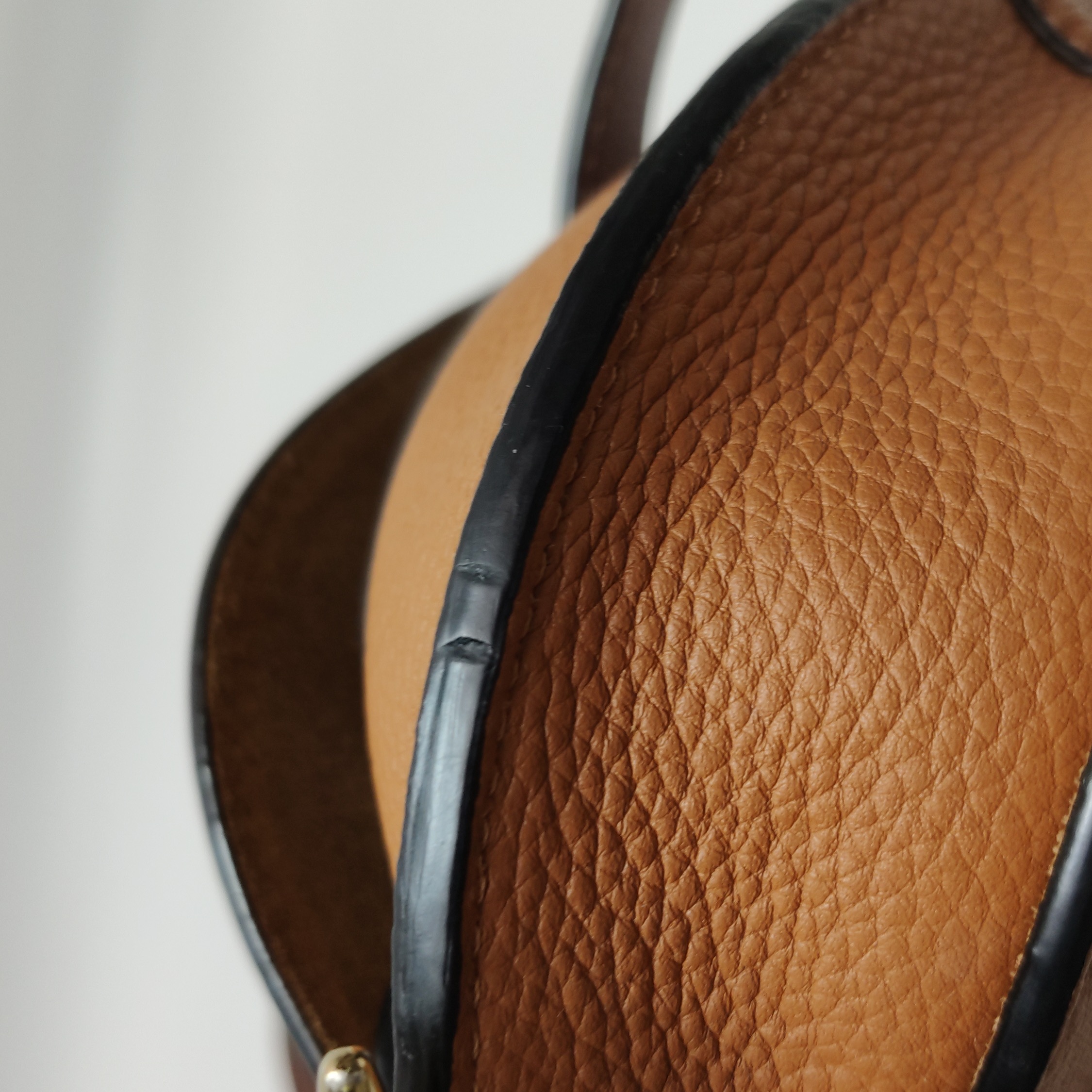 Loewe Gate Belt Bag Leather Mini — photo 10 of 16