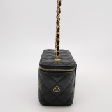 Chanel Coco Casino Vanity Case with Chain Quilted Caviar Small — thumbnail 3