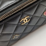 Chanel Coco Casino Vanity Case with Chain Quilted Caviar Small — thumbnail 13