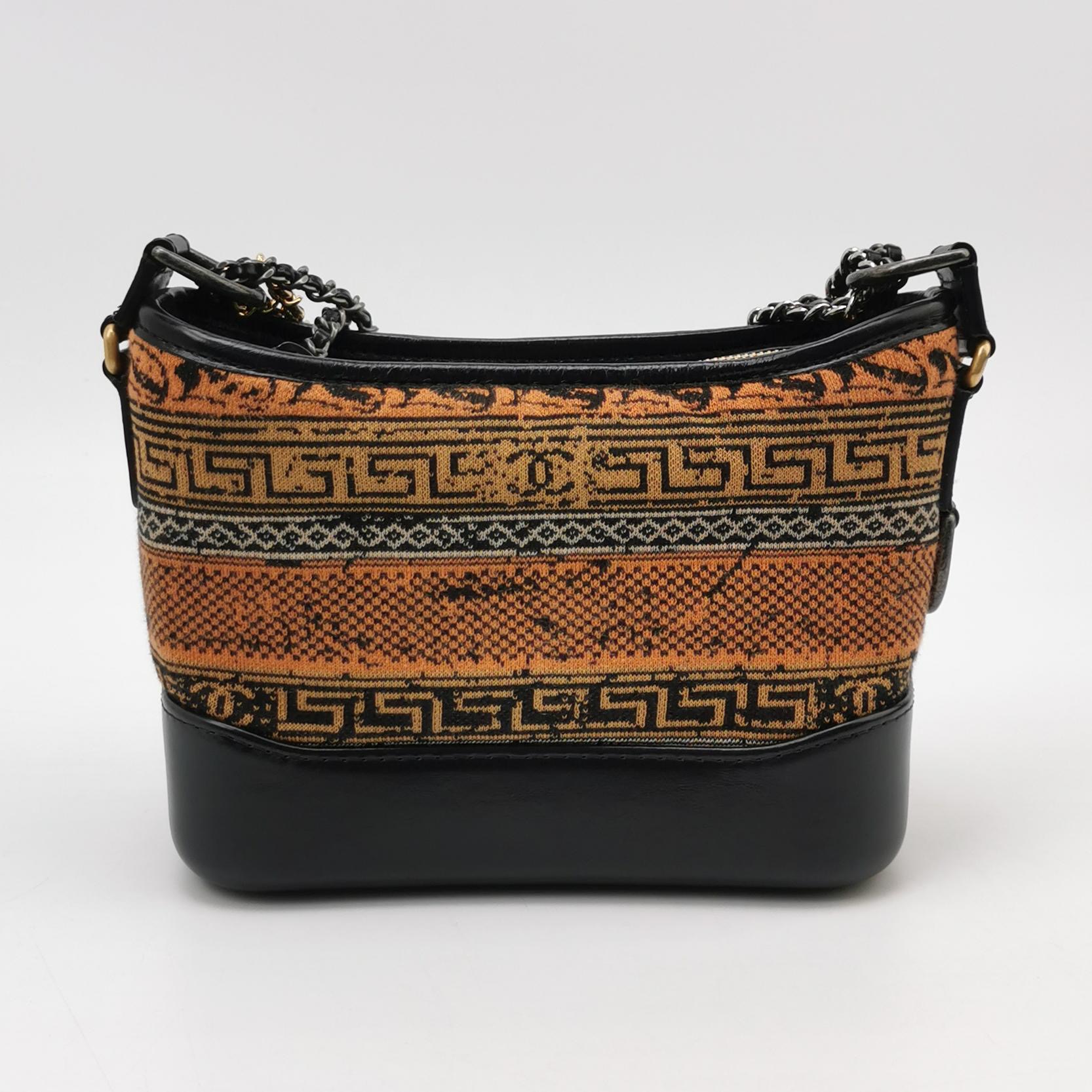 Chanel Gabrielle Hobo Printed Knit Fabric and Leather Small — photo 5 of 16