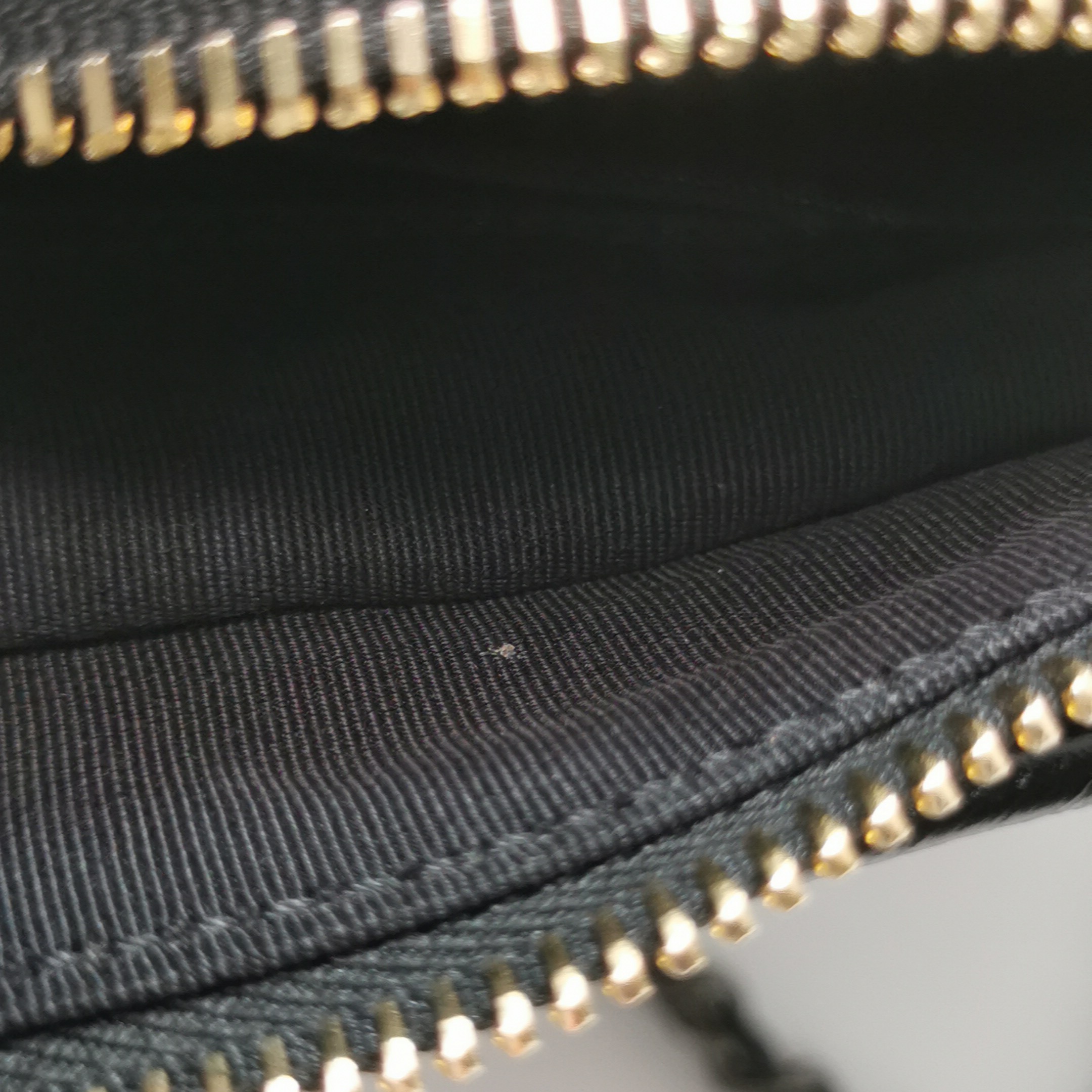 Chanel Gabrielle Hobo Printed Knit Fabric and Leather Small — photo 9 of 16