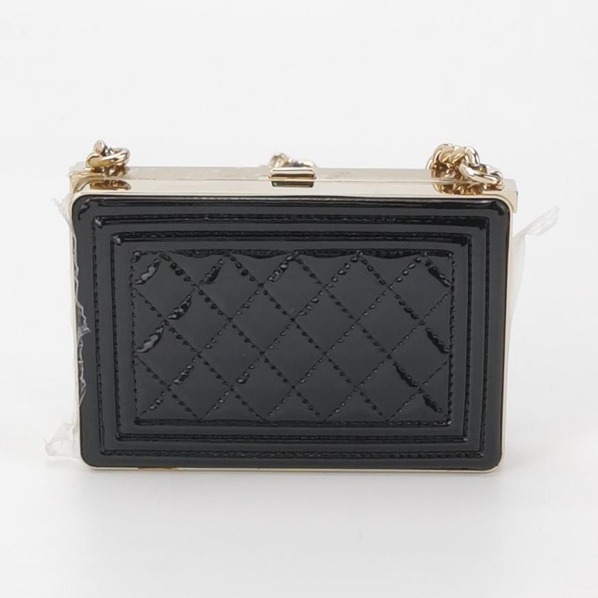 Chanel Boy Chain Box Minaudiere Quilted Patent — photo 5 of 13