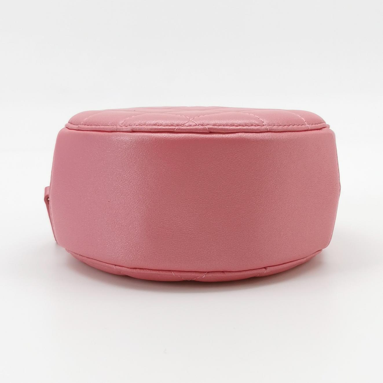 Chanel Round Clutch with Chain Quilted Caviar — photo 6 of 14