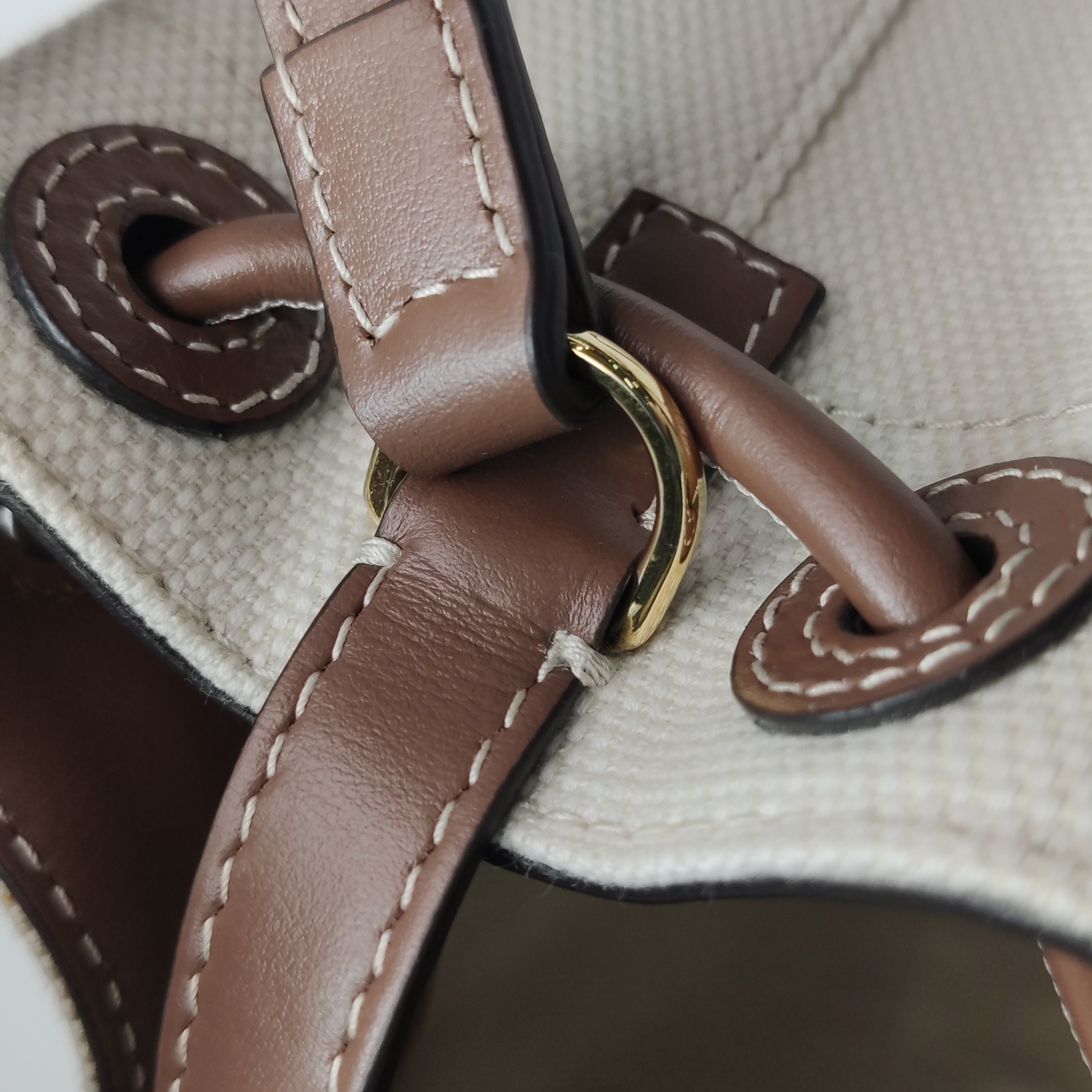Burberry TB Drawstring Bucket Bag Canvas Mini — photo 11 of 15