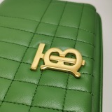 Burberry Lola Shoulder Bag Quilted Lambskin Small — thumbnail 9
