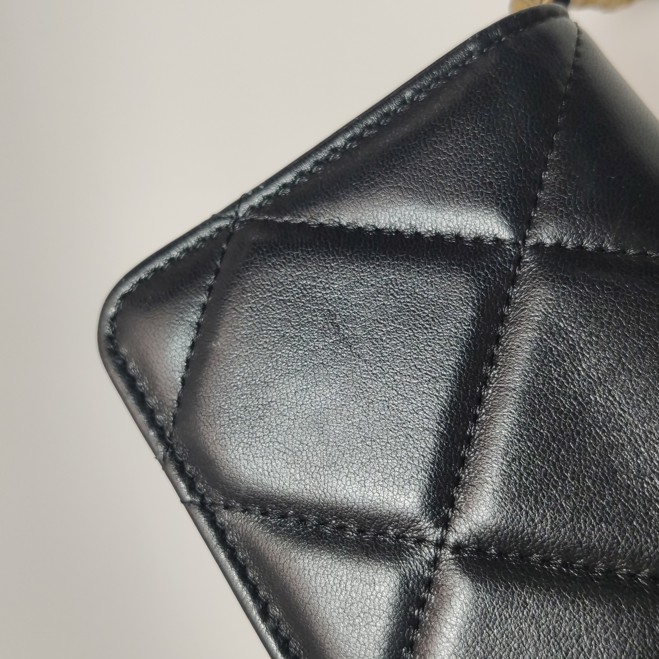 Chanel 19 Clutch With Chain Quilted Lambskin — photo 18 of 25