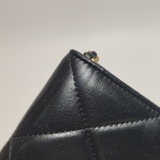 Chanel 19 Clutch With Chain Quilted Lambskin — thumbnail 21