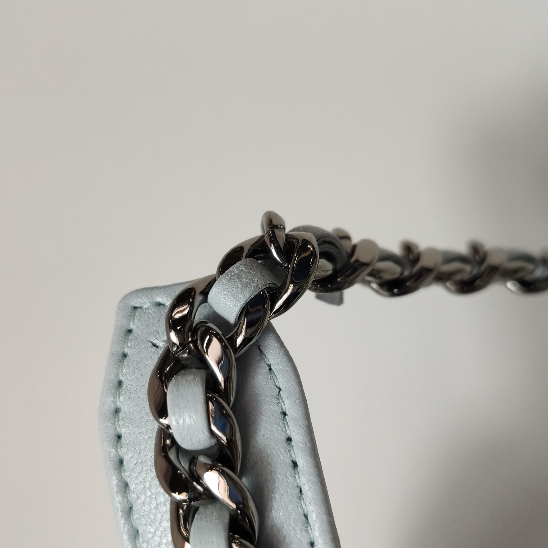 Chanel 19 Clutch With Chain Quilted Lambskin — photo 14 of 15