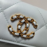Chanel 19 Clutch With Chain Quilted Lambskin — thumbnail 9