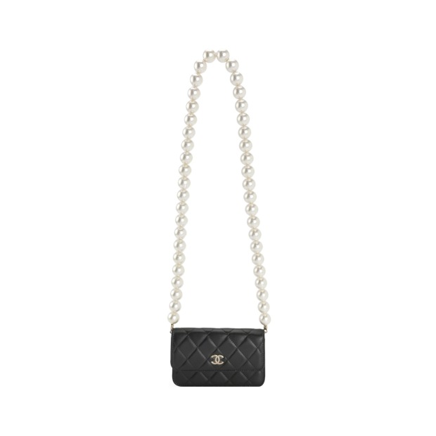 Chanel Pearl Strap CC Wallet on Chain Quilted Calfskin — pre-owned, Vierlot
