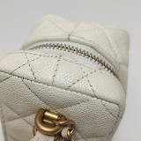 CHANEL Trendy CC Top Handle Vanity Case Quilted Cowhide leather — thumbnail 24