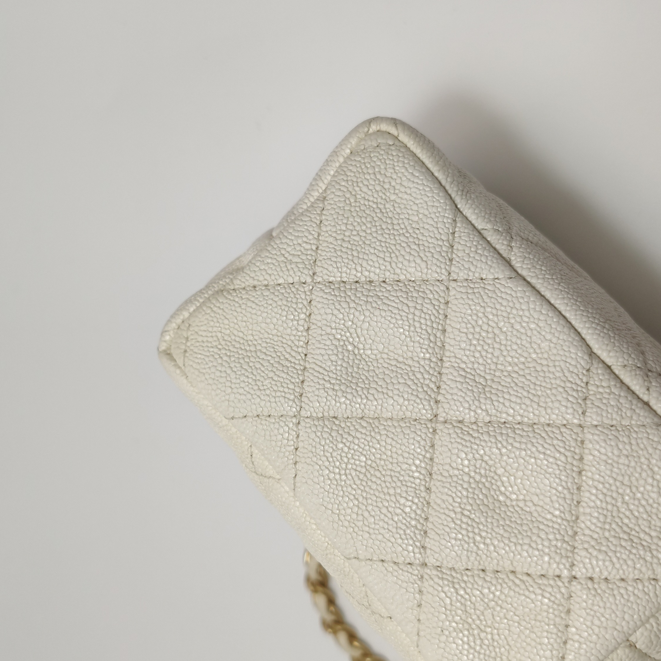 CHANEL Trendy CC Top Handle Vanity Case Quilted Cowhide leather — photo 22 of 24