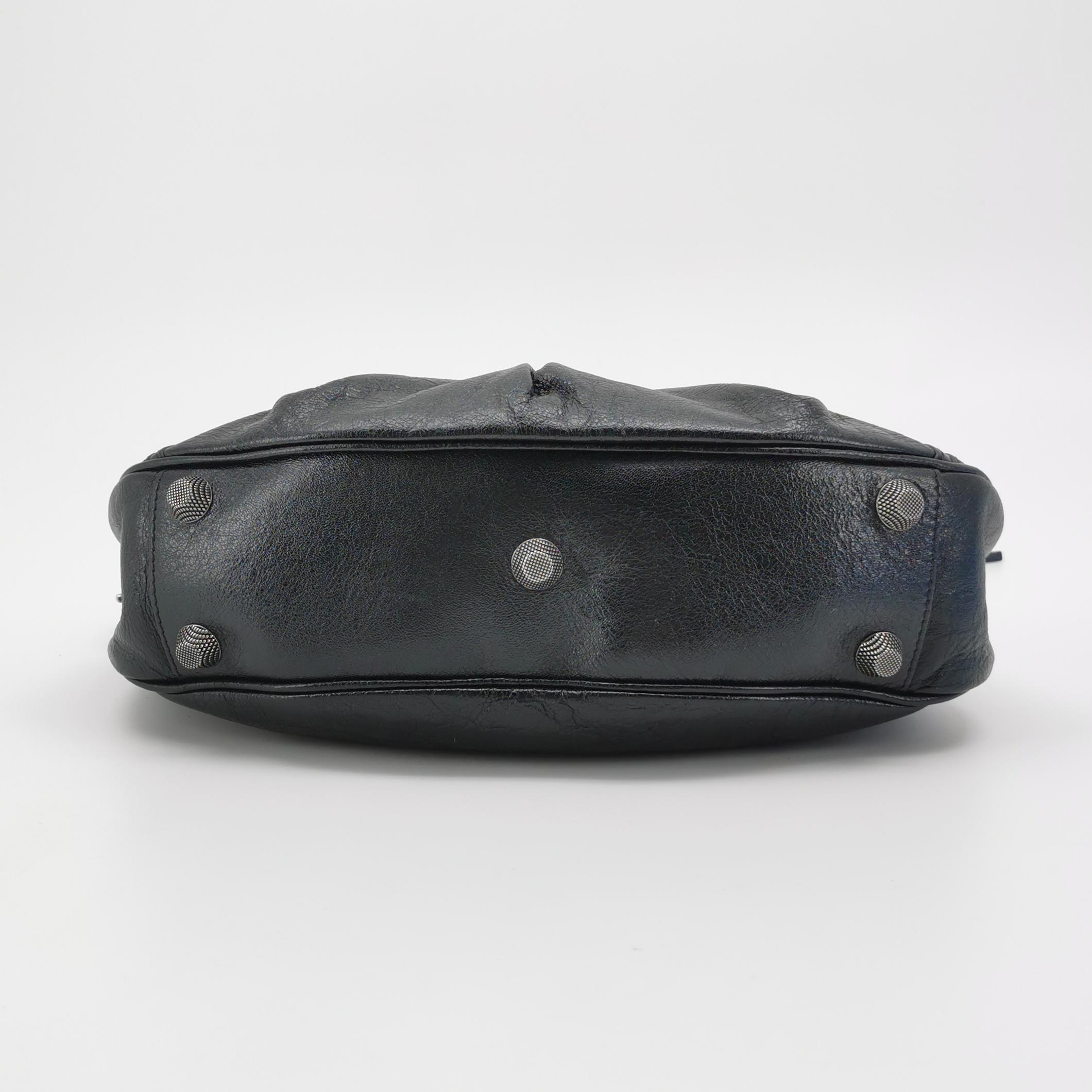 Balenciaga Le Cagole Giant Studs Shoulder Bag Leather Small — photo 6 of 25