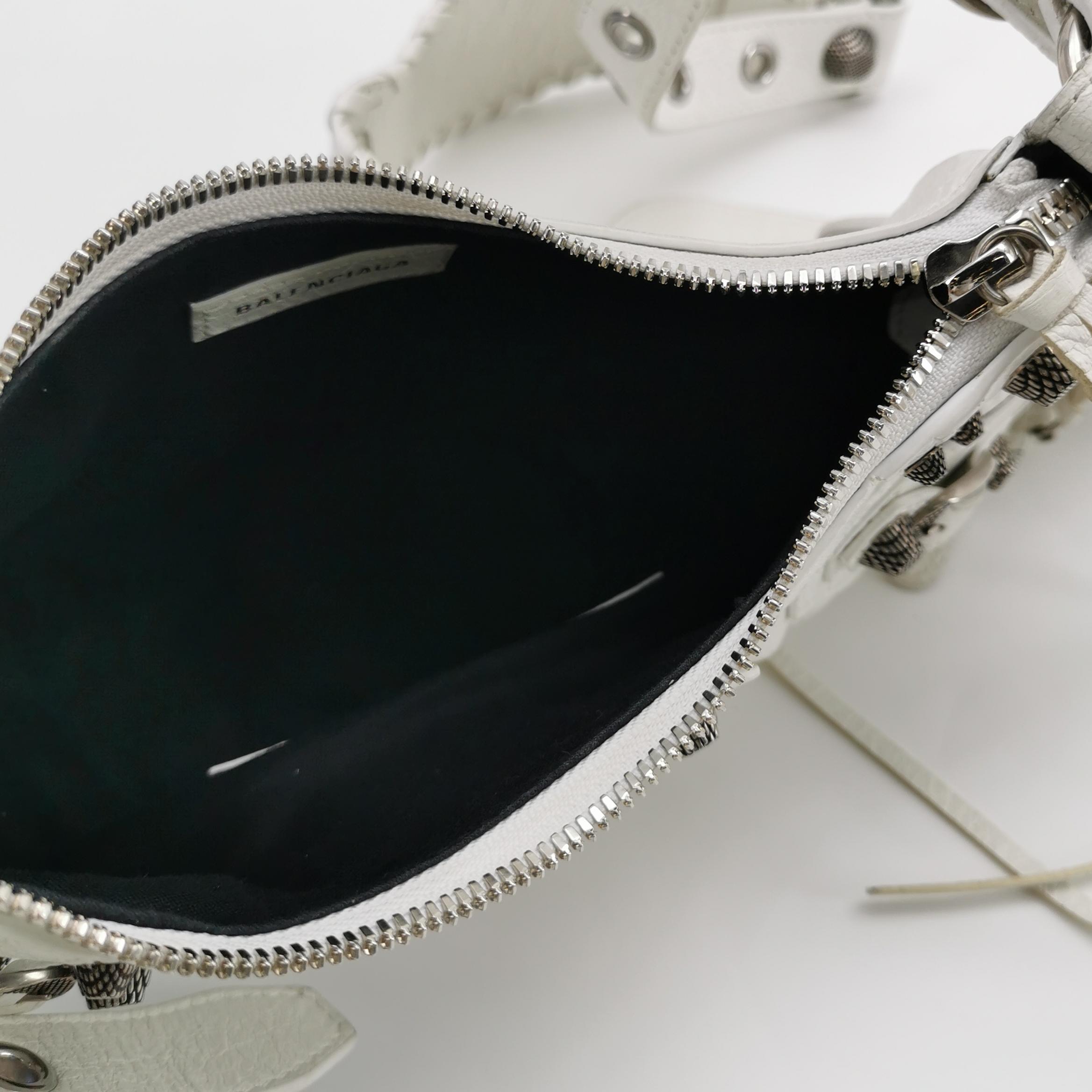 Balenciaga Le Cagole Giant Studs Shoulder Bag Leather XS — photo 8 of 23
