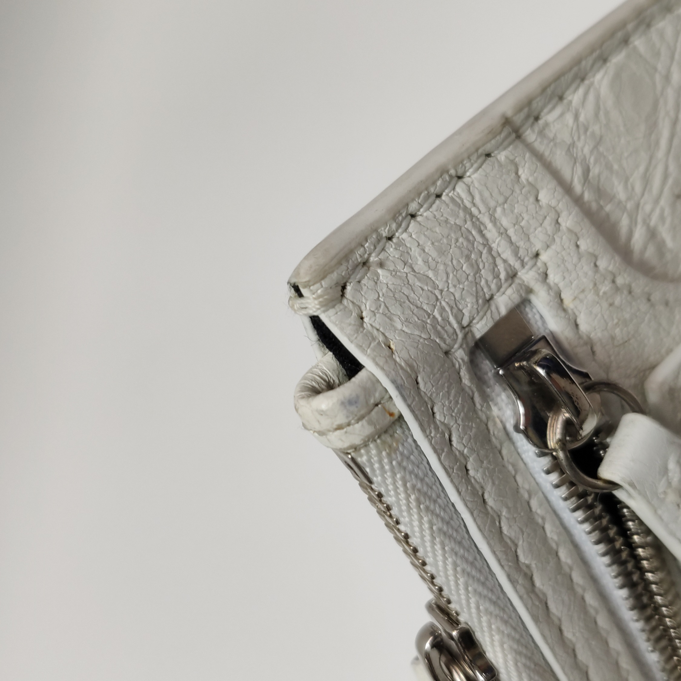 Balenciaga Le Cagole Giant Studs Shoulder Bag Leather XS — photo 18 of 23