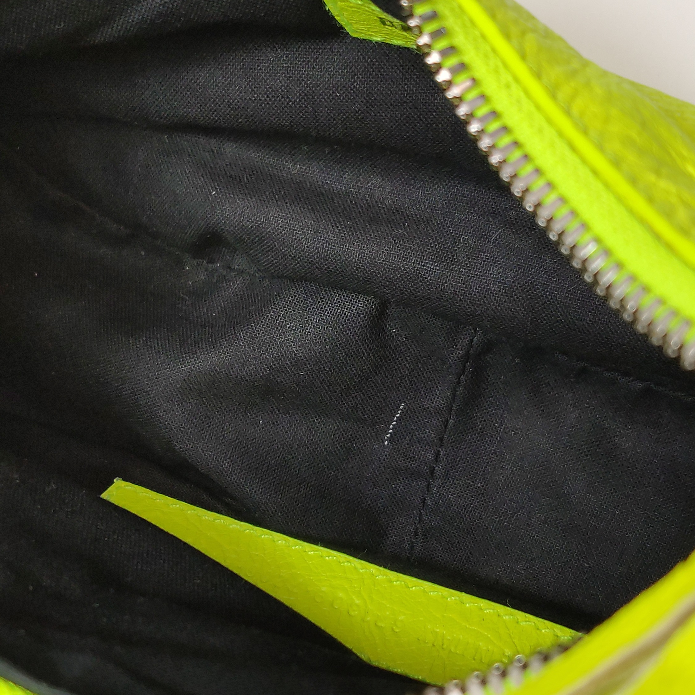 Balenciaga Le Cagole Giant Studs Shoulder Bag Leather XS — photo 9 of 23