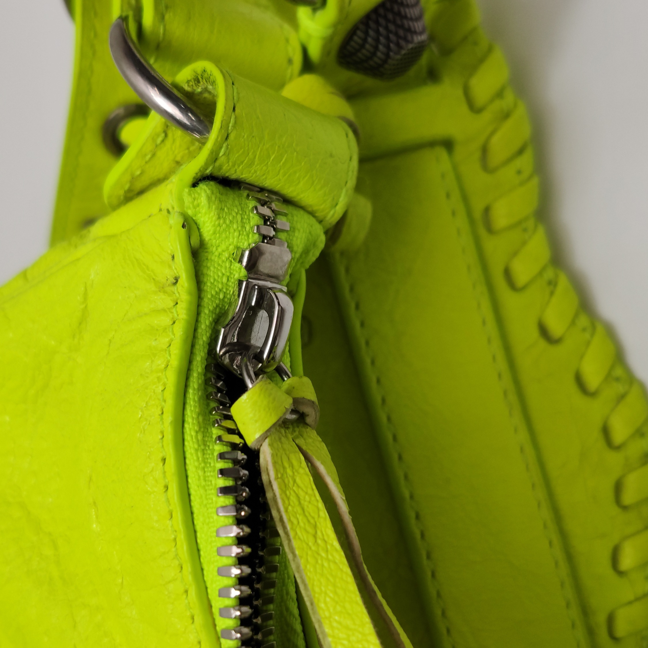 Balenciaga Le Cagole Giant Studs Shoulder Bag Leather XS — photo 20 of 23